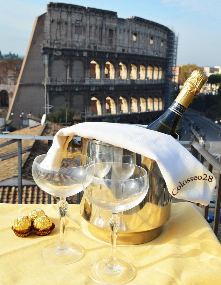 Colosseo 28 로마 외부 사진